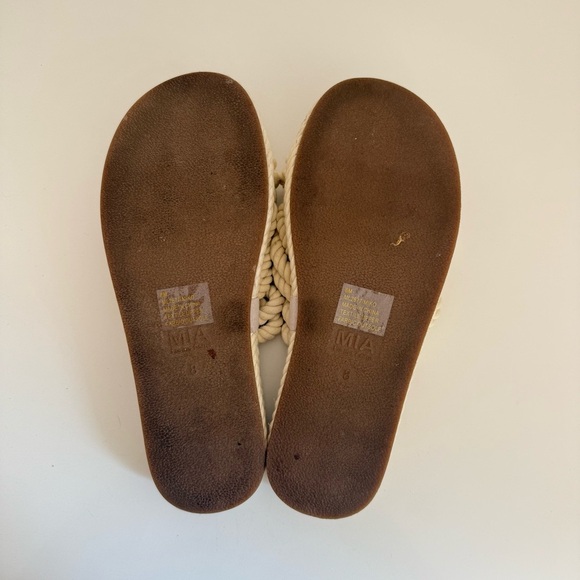 MIA Womens Rope Knot Slide Sandals Size 8 Beige Neutral Canvas Limited Edition - Picture 3 of 4